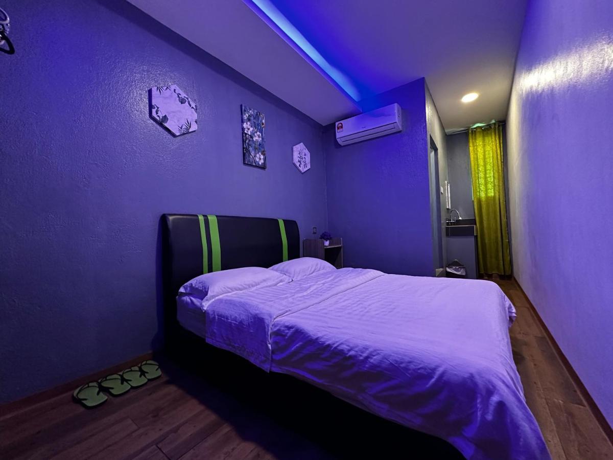 Cow B Homestay Semporna Buitenkant foto