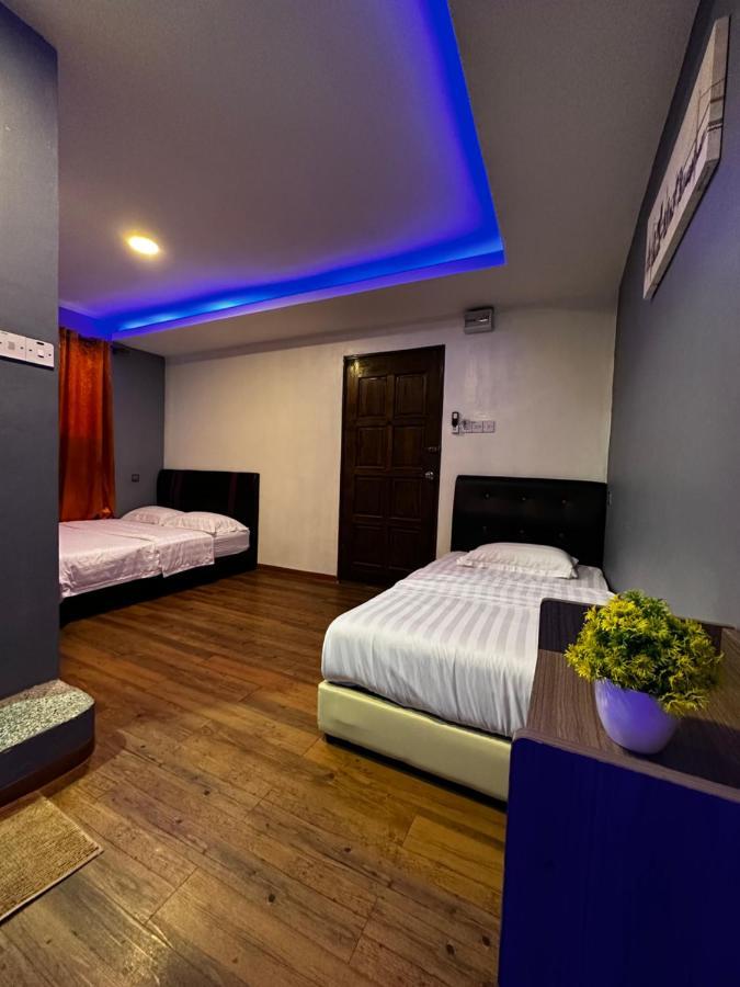 Cow B Homestay Semporna Buitenkant foto
